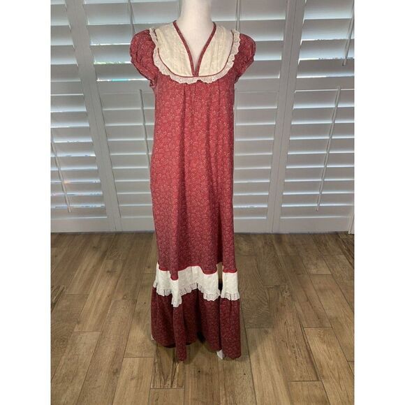 VTG 70s Lola Jrs. Hawaii Red Floral Hippie Chic Prairie Maxi Dress Eyelet Small - Picture 2 of 12